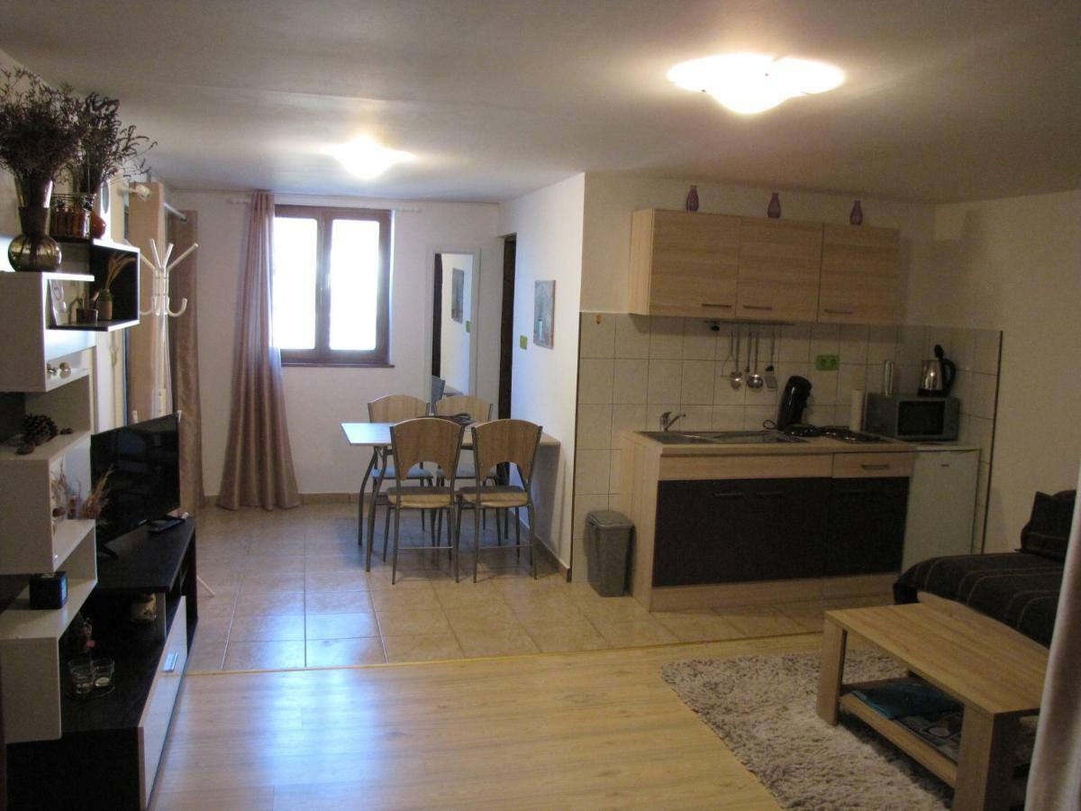 Apartamento Terra Rossa Loborika Exterior foto